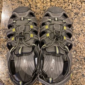 Closed toe sandals by Sonoma